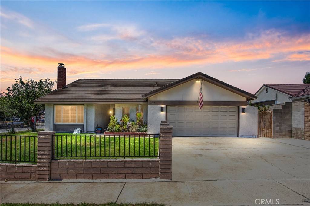 Upland, CA 91786,1359 Lakewood AVE
