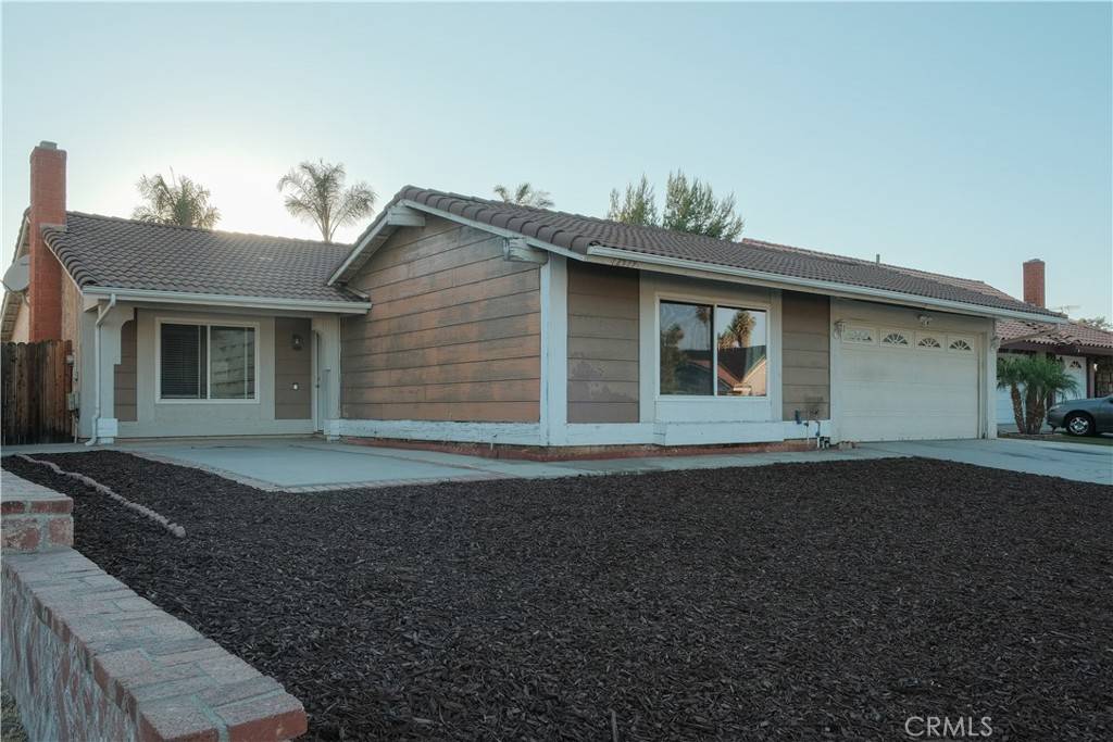Moreno Valley, CA 92553,12579 Penske ST