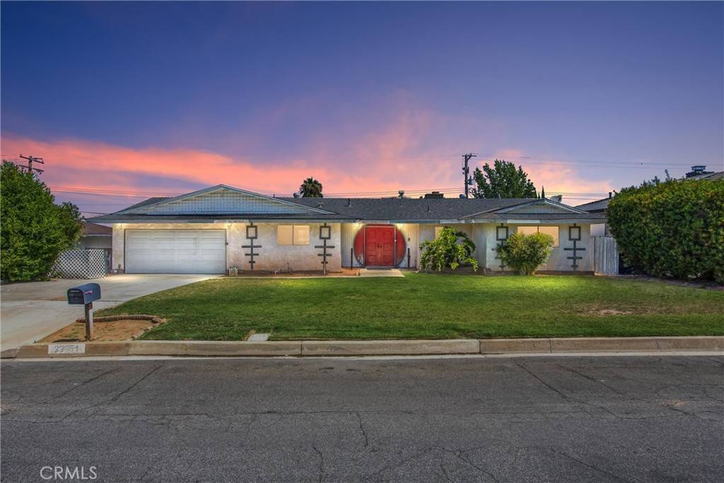 Grand Terrace, CA 92313,22654 Eton DR
