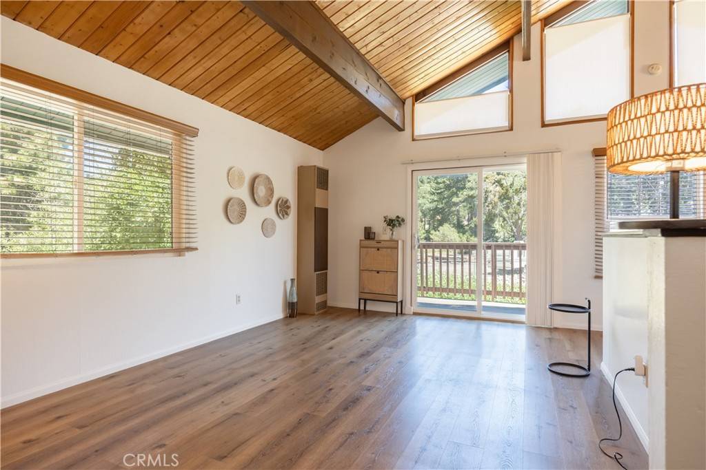 Running Springs, CA 92382,2395 Hunsaker DR