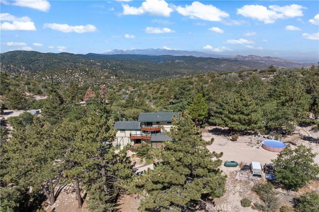 Green Valley Lake, CA 92341,161 N Trails End RD