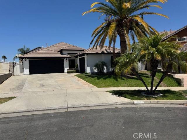 Corona, CA 92881,307 Appleby ST