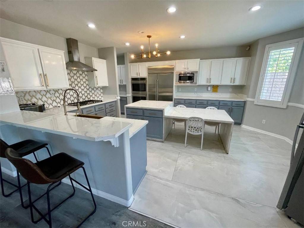 Corona, CA 92879,1851 Caitlin CIR