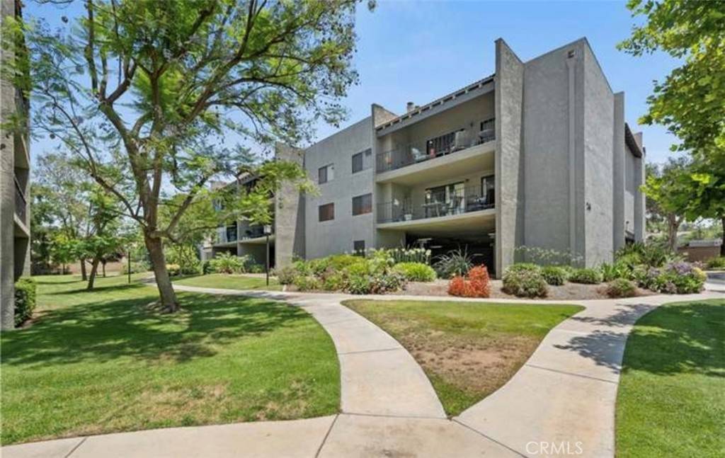 Redlands, CA 92373,246 E Fern AVE #210