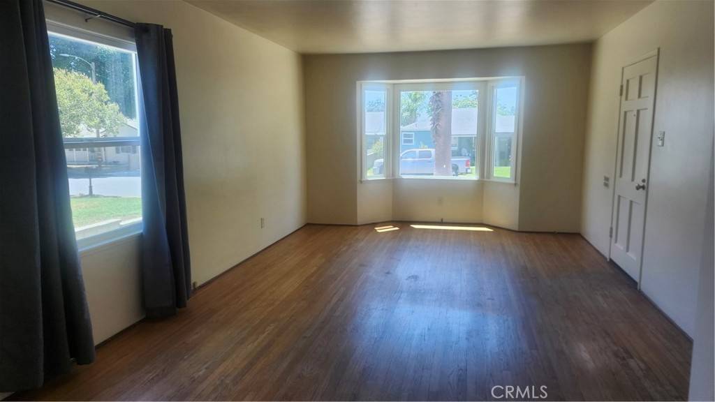 San Bernardino, CA 92405,1076 W 25th ST