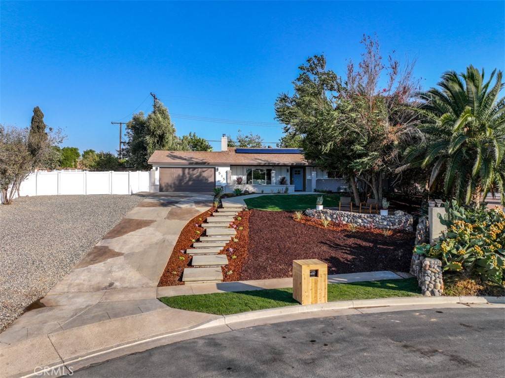 Corona, CA 92879,515 Corona CIR