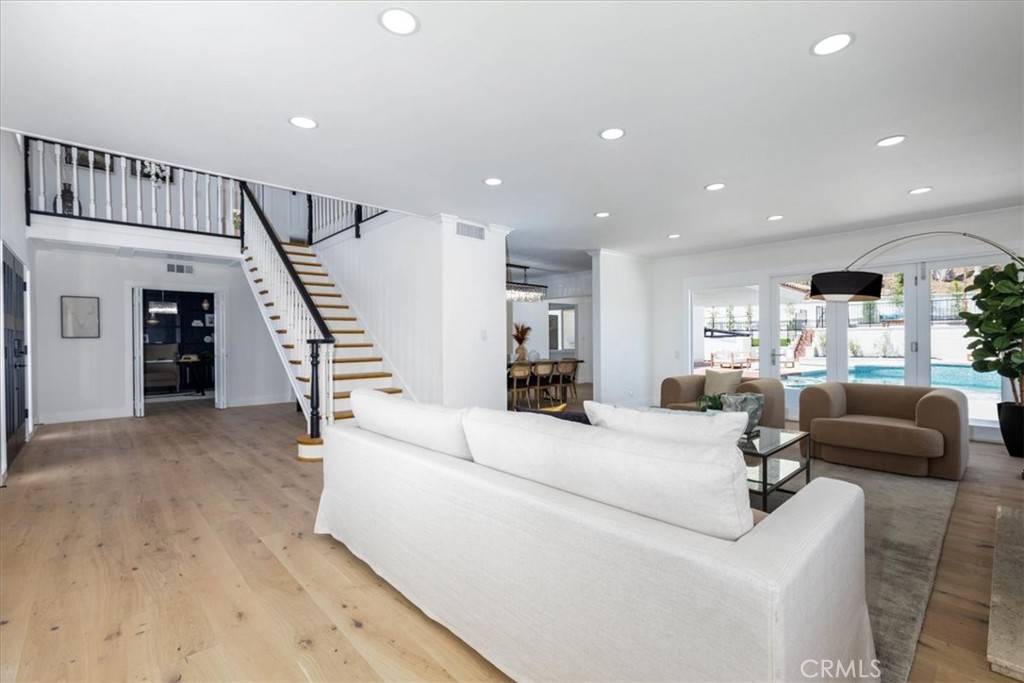 Encino, CA 91436,3625 Terrace View DR