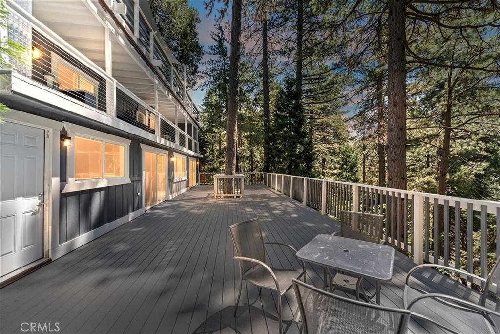 Twin Peaks, CA 92391,26625 Lake Forest DR
