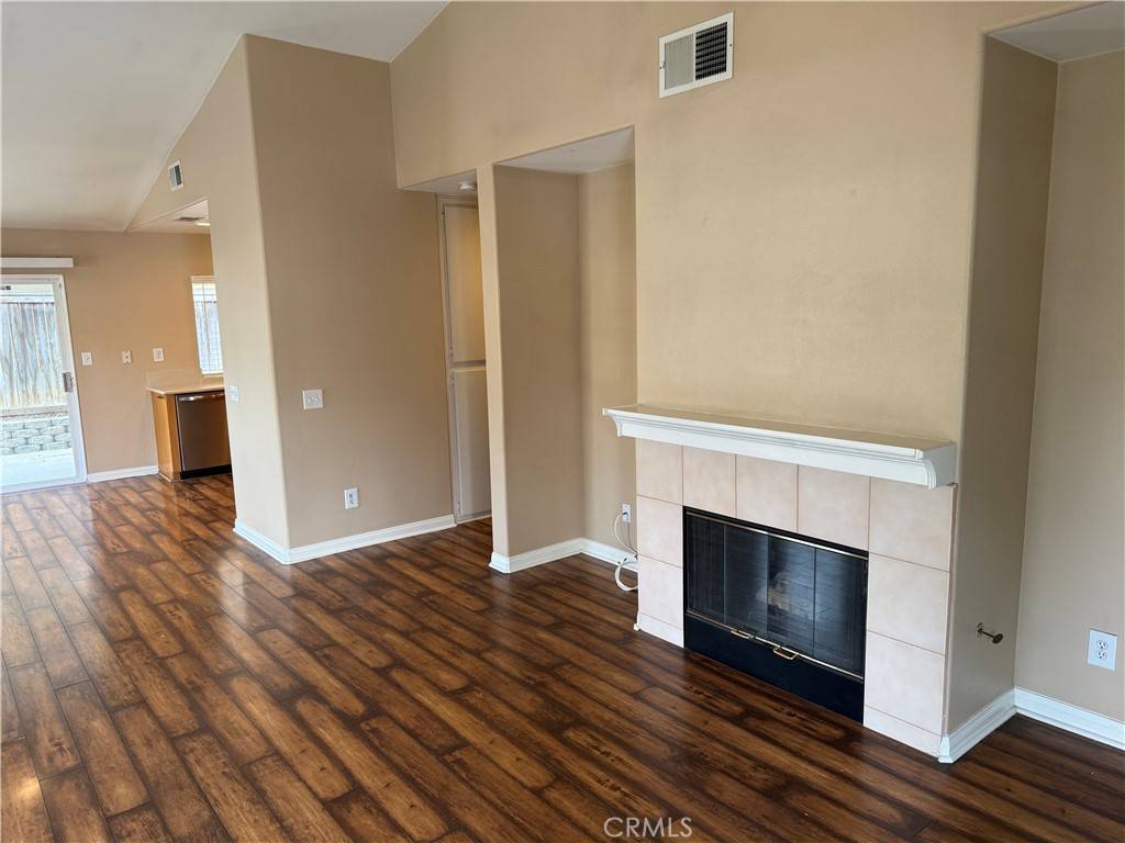 Corona, CA 92879,1492 Goldeneagle DR