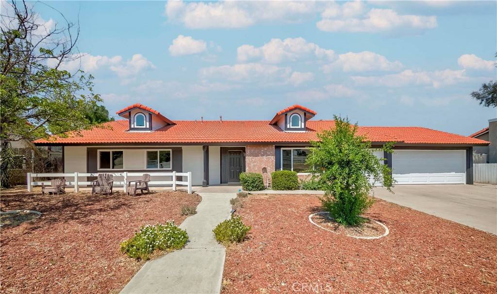 Wildomar, CA 92595,20718 Como ST
