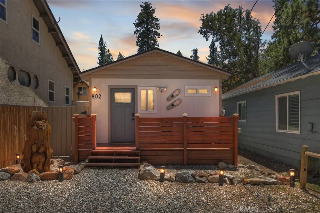 Big Bear City, CA 92314,902 W Aeroplane BLVD