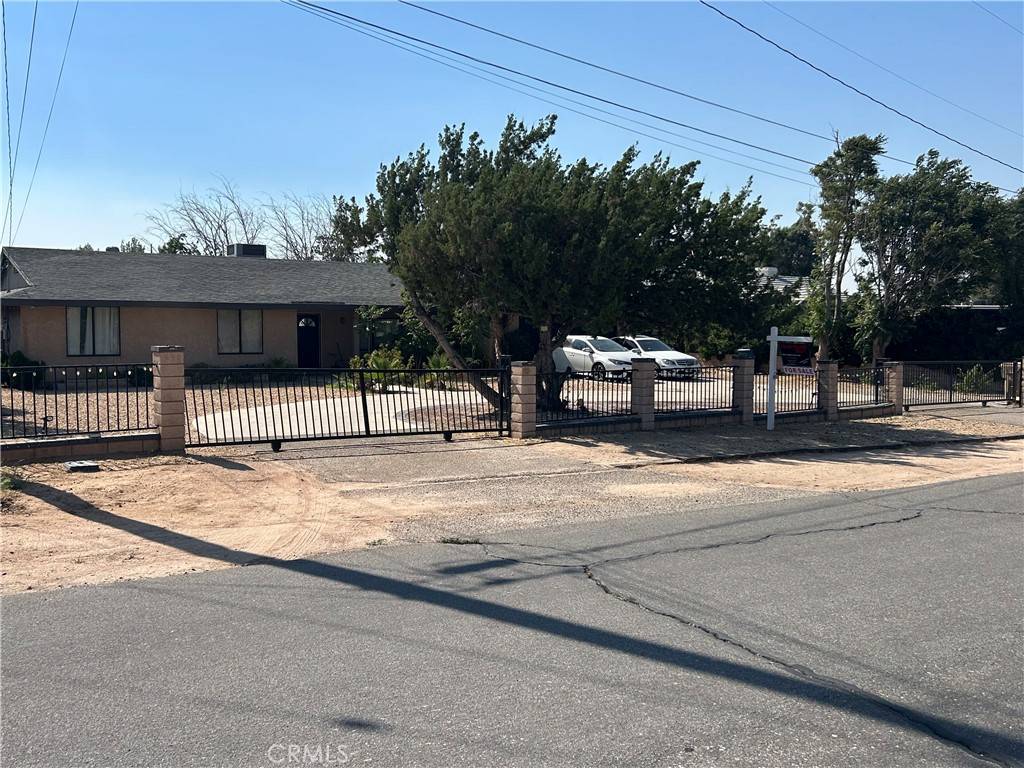 Hesperia, CA 92345,7336 Hastings AVE