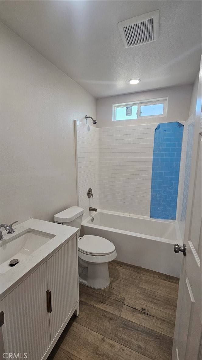 Colton, CA 92324,1166 N 7th ST