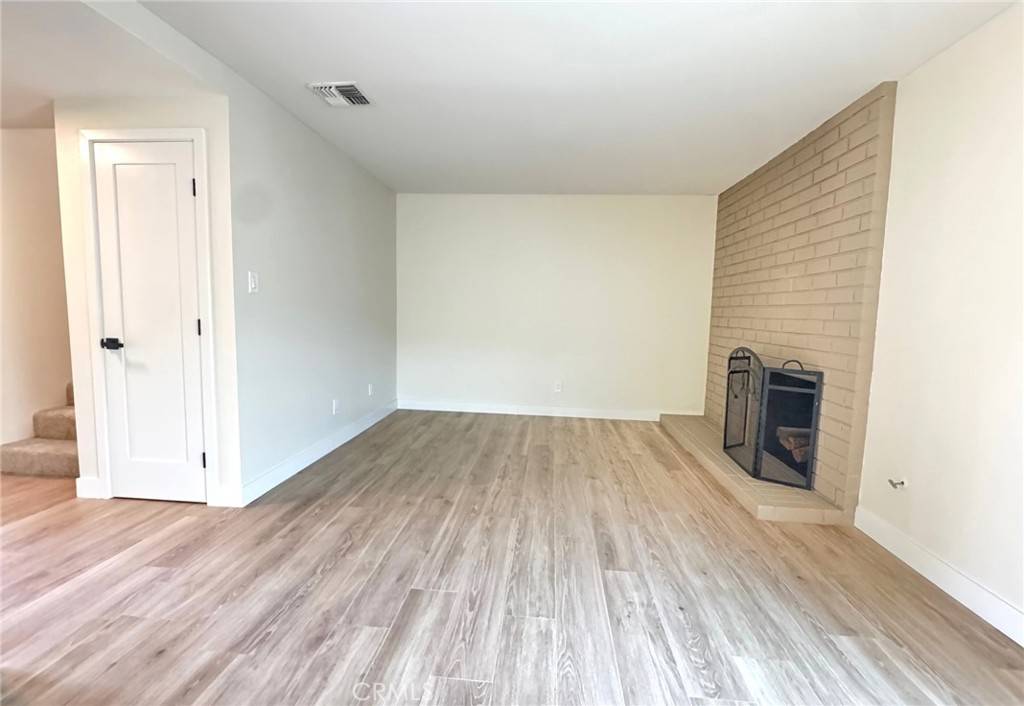 Placentia, CA 92870,1435 Prospect AVE #B