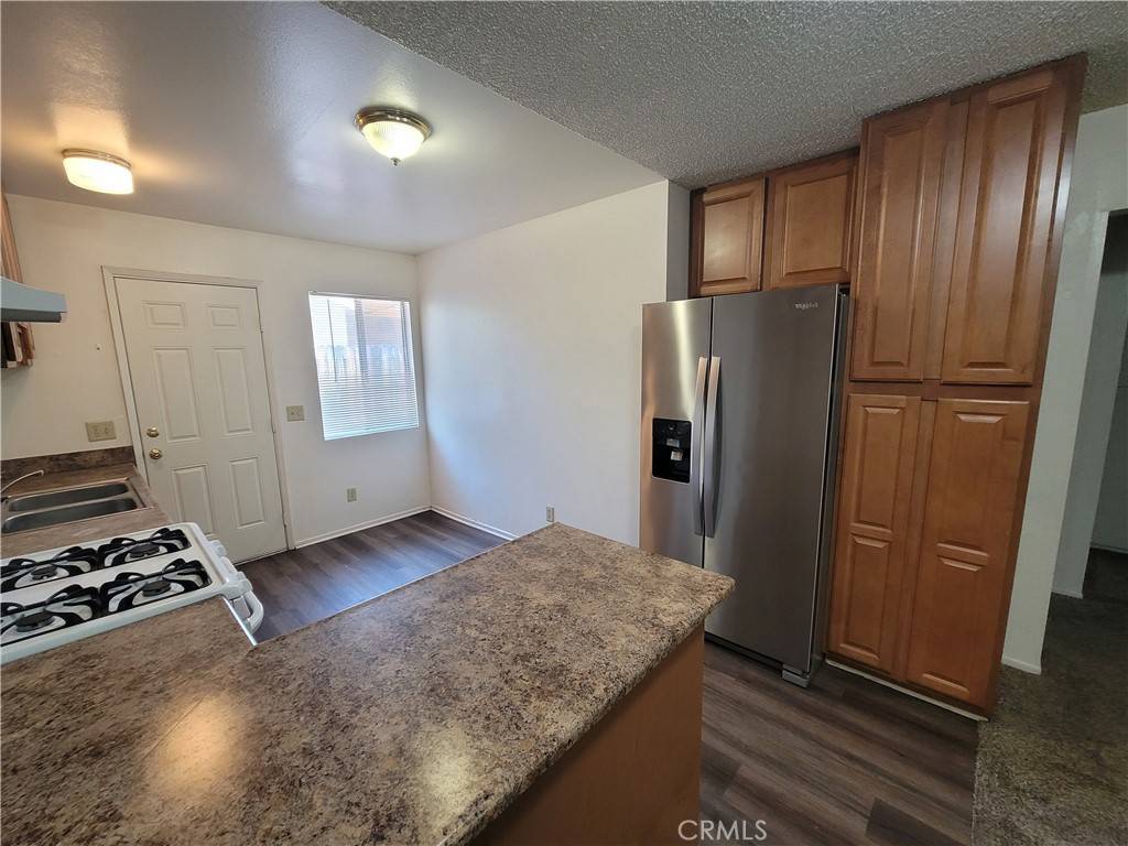 Redlands, CA 92373,811 W State ST