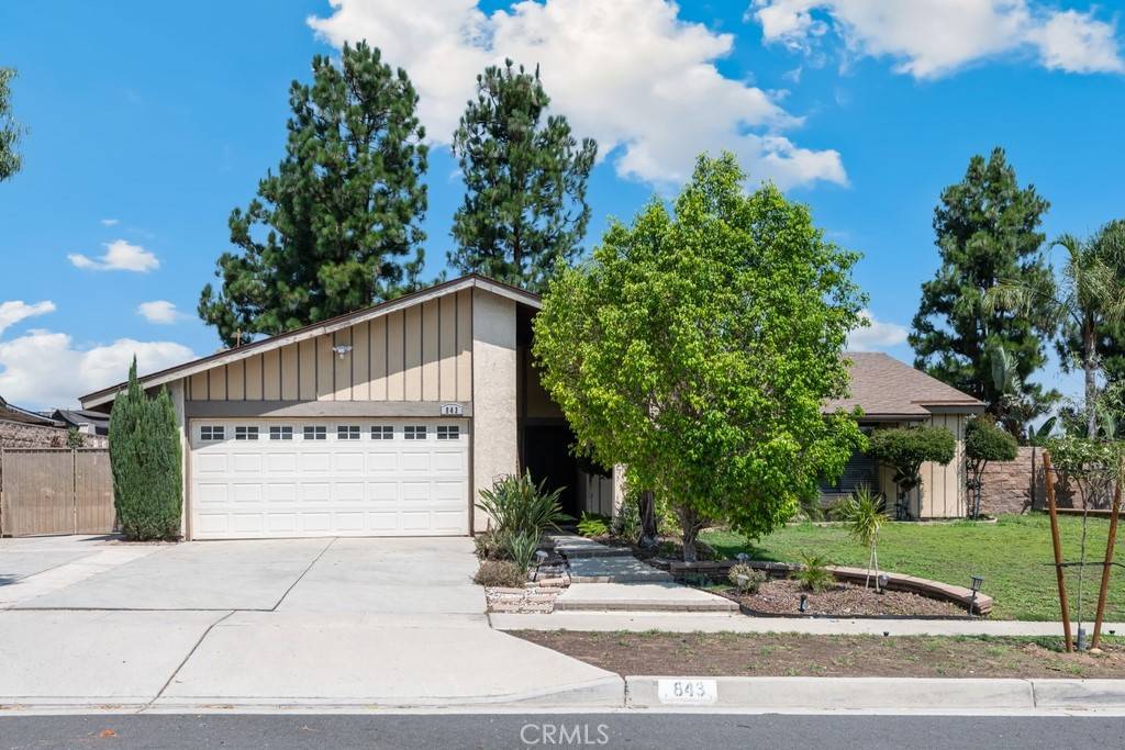 Corona, CA 92879,843 Alder ST