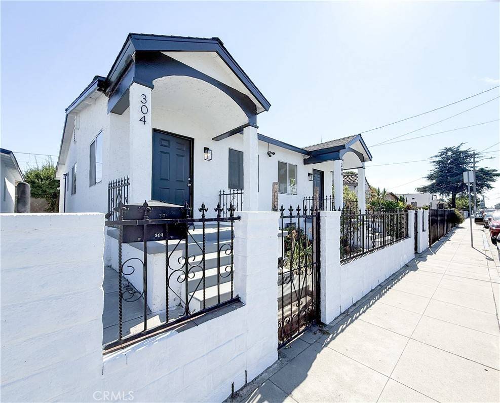 Compton, CA 90220,304 W Cedar ST