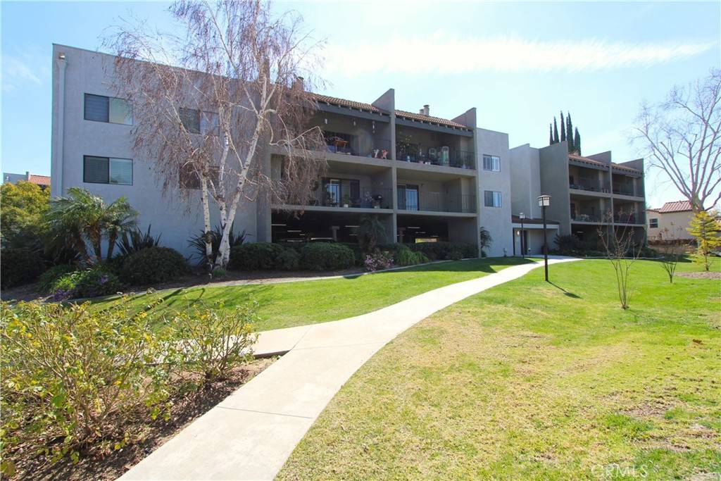 Redlands, CA 82373,234 E Fern AVE #101