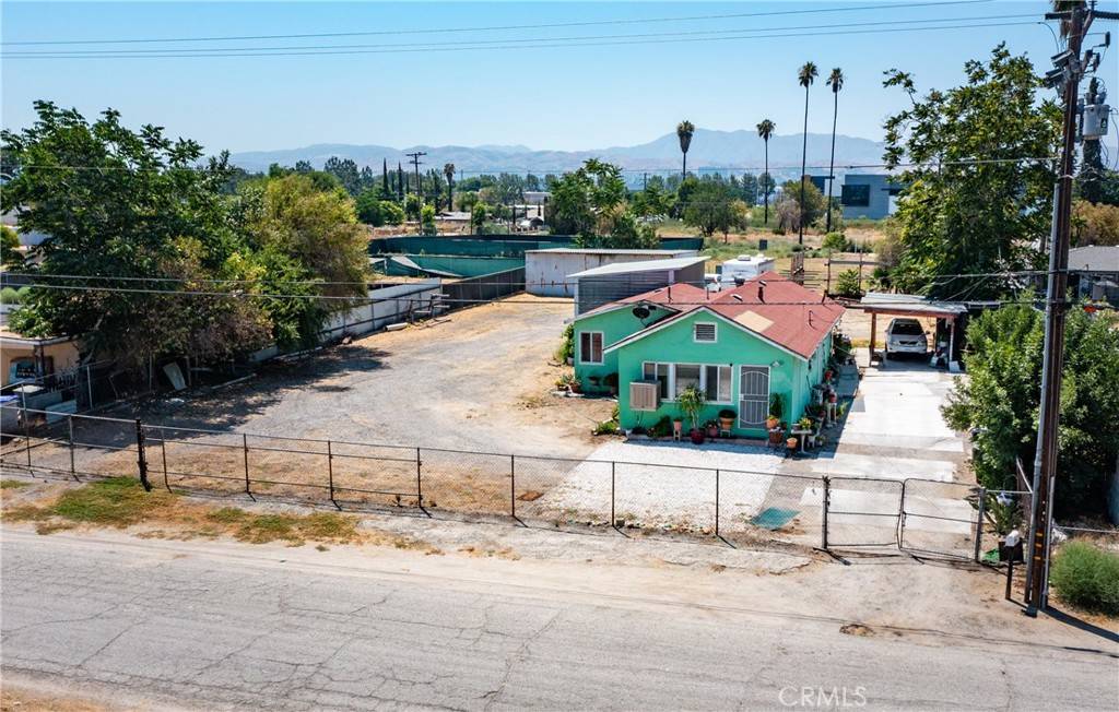 San Bernardino, CA 92408,603 San Jacinto Street
