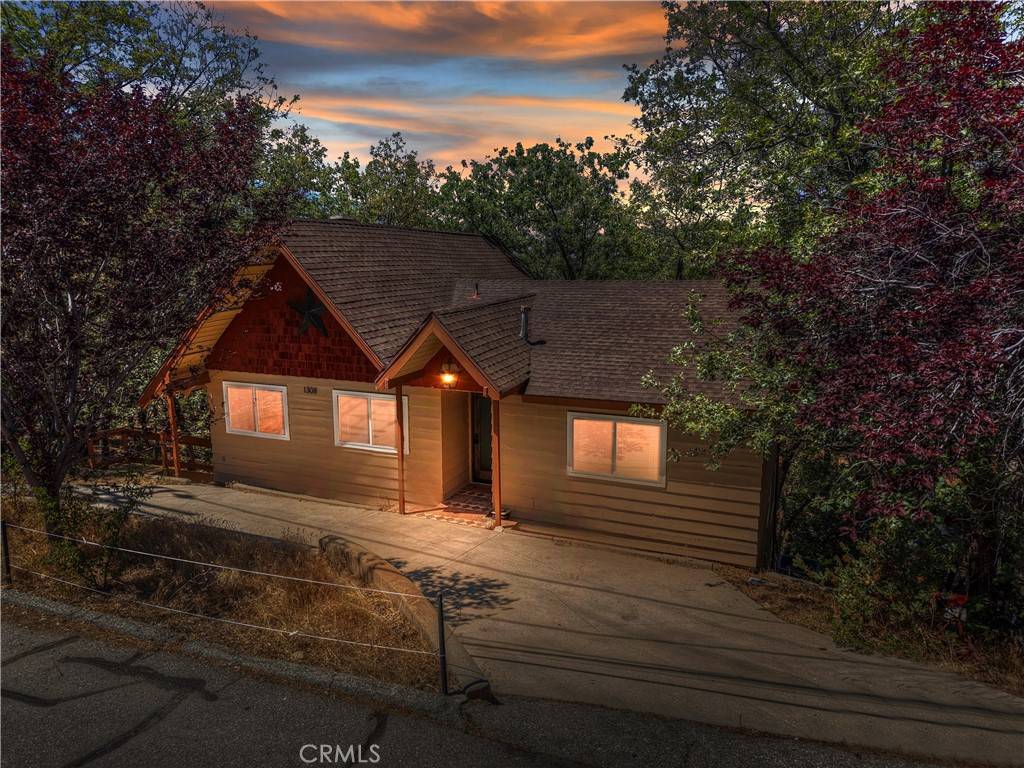 Lake Arrowhead, CA 92352,1308 Sequoia DR