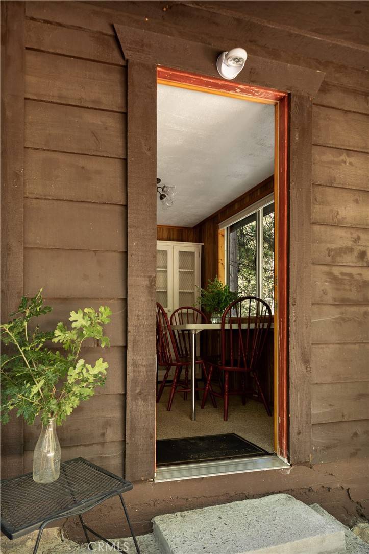 Blue Jay, CA 92317,27202 Little Bear RD