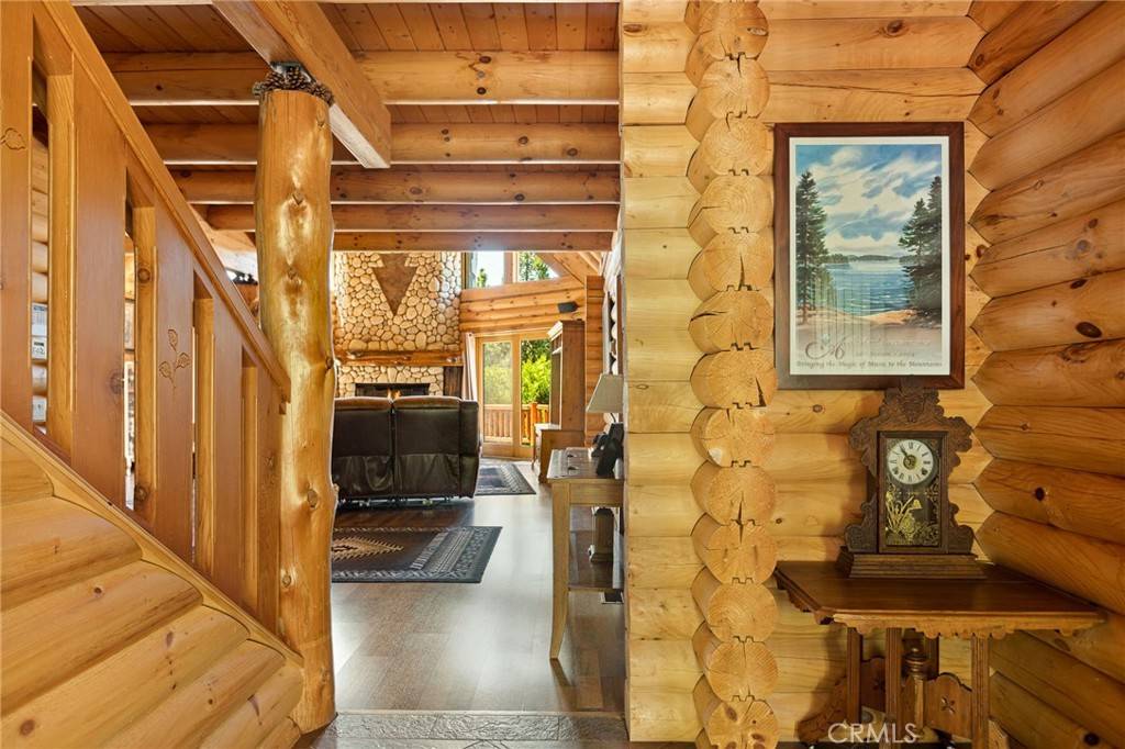Lake Arrowhead, CA 92352,27492 Cedarwood CT