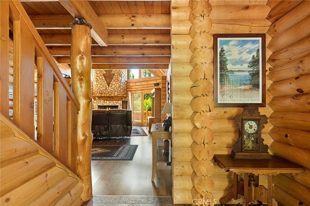 Lake Arrowhead, CA 92352,27492 Cedarwood CT