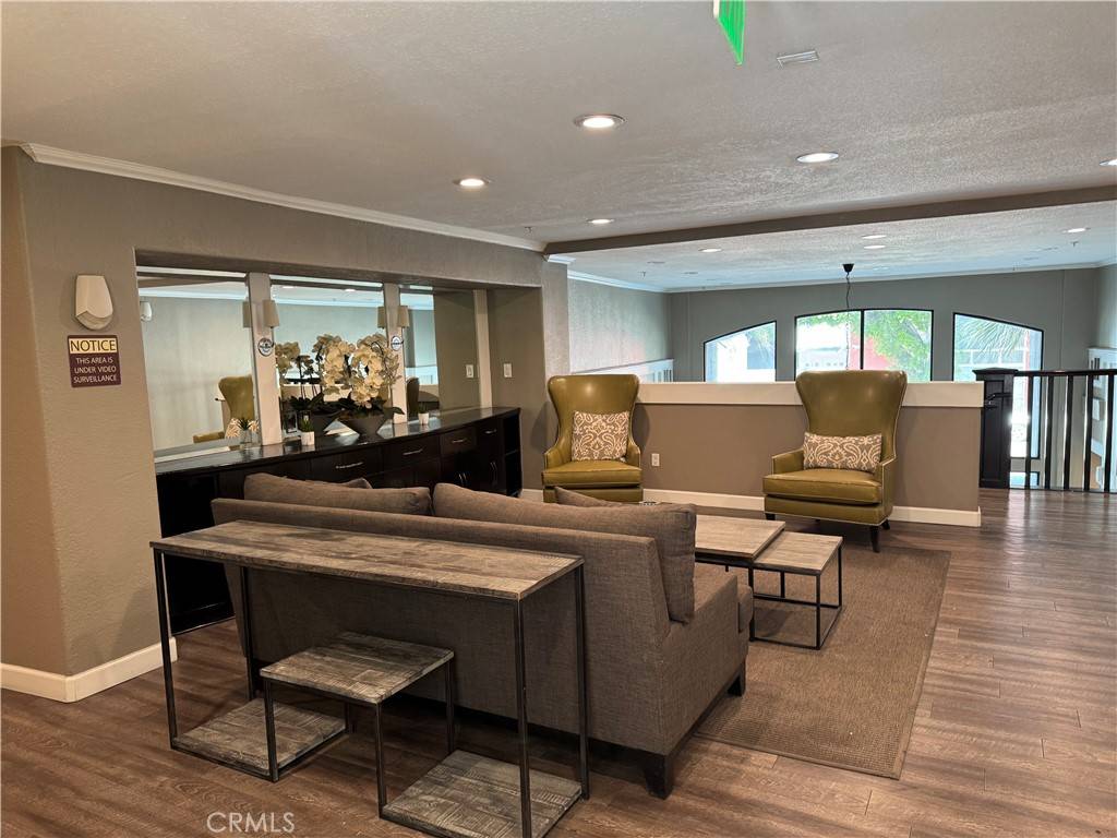 Long Beach, CA 90813,838 Pine AVE #309