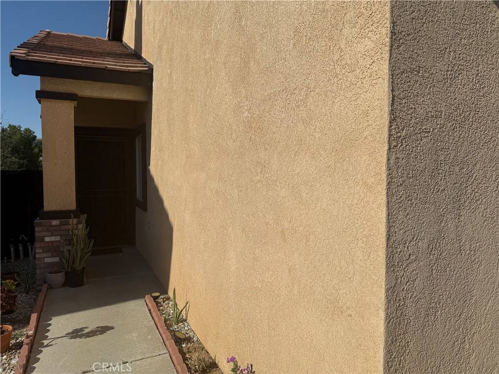 Victorville, CA 92394,13986 Estate WAY