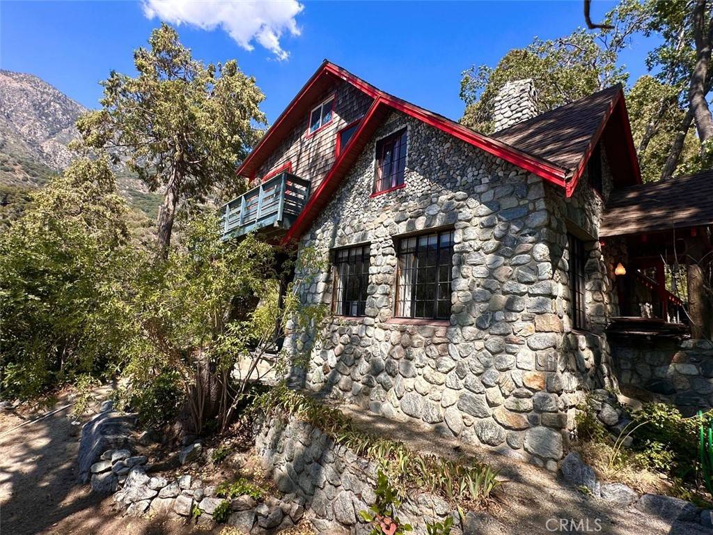 Forest Falls, CA 92339,39722 Valley Of The Falls DR