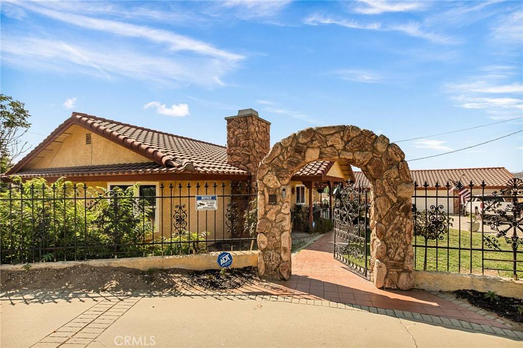 Banning, CA 92220,3694 W West Ramsey