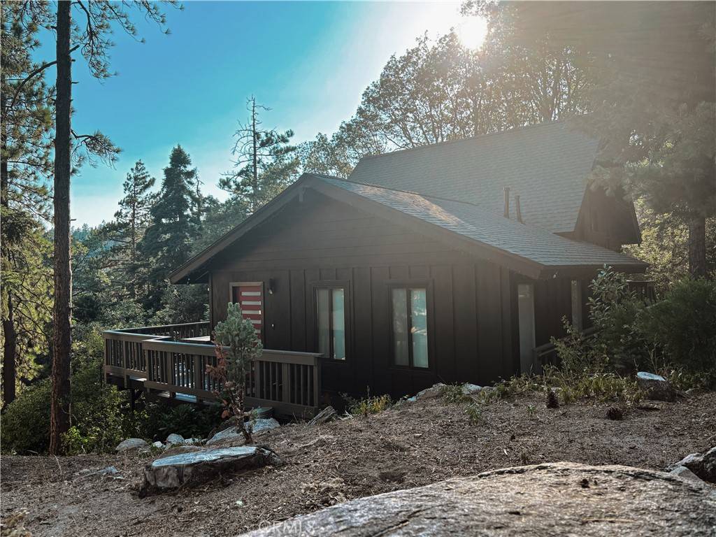 Lake Arrowhead, CA 92352,26335 Augusta DR