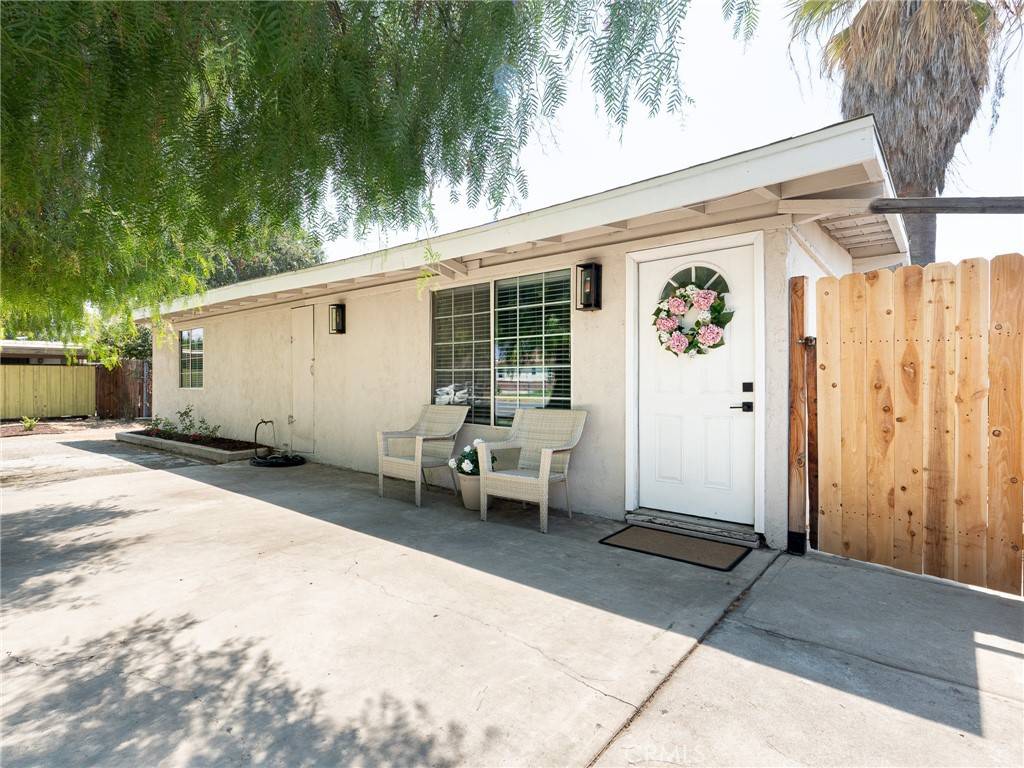 Rialto, CA 92376,649 W w ramona DR