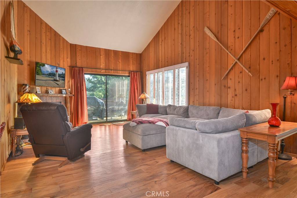 Lake Arrowhead, CA 92352,27657 Peninsula #106 DR
