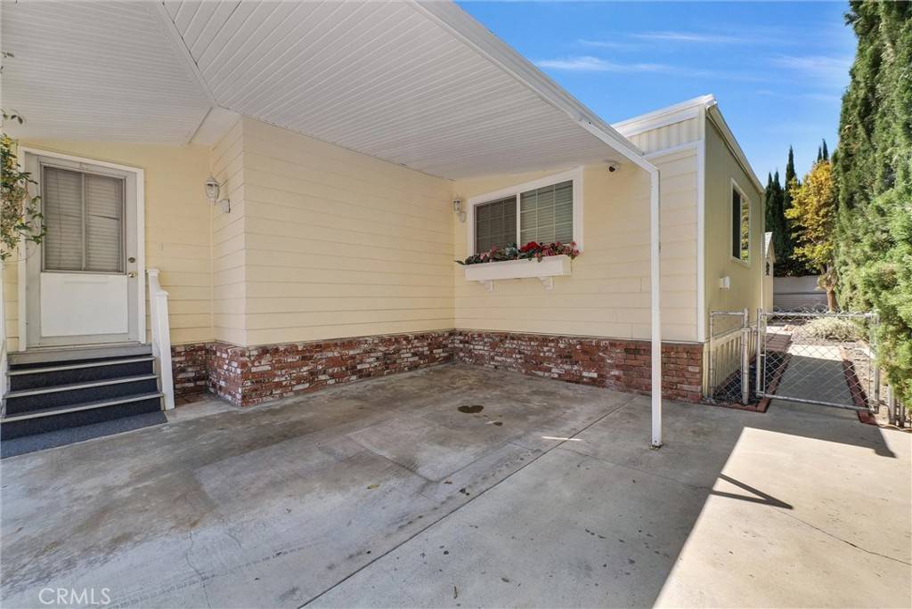 Corona, CA 92882,1438 Shadowglen WAY