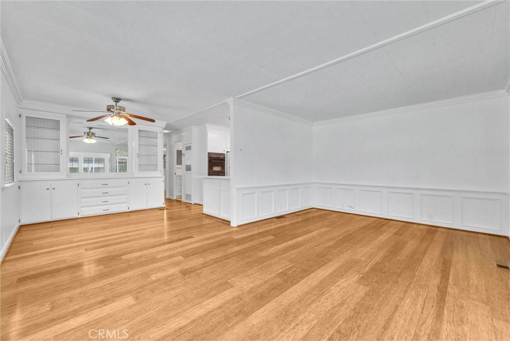 Corona, CA 92882,1438 Shadowglen WAY