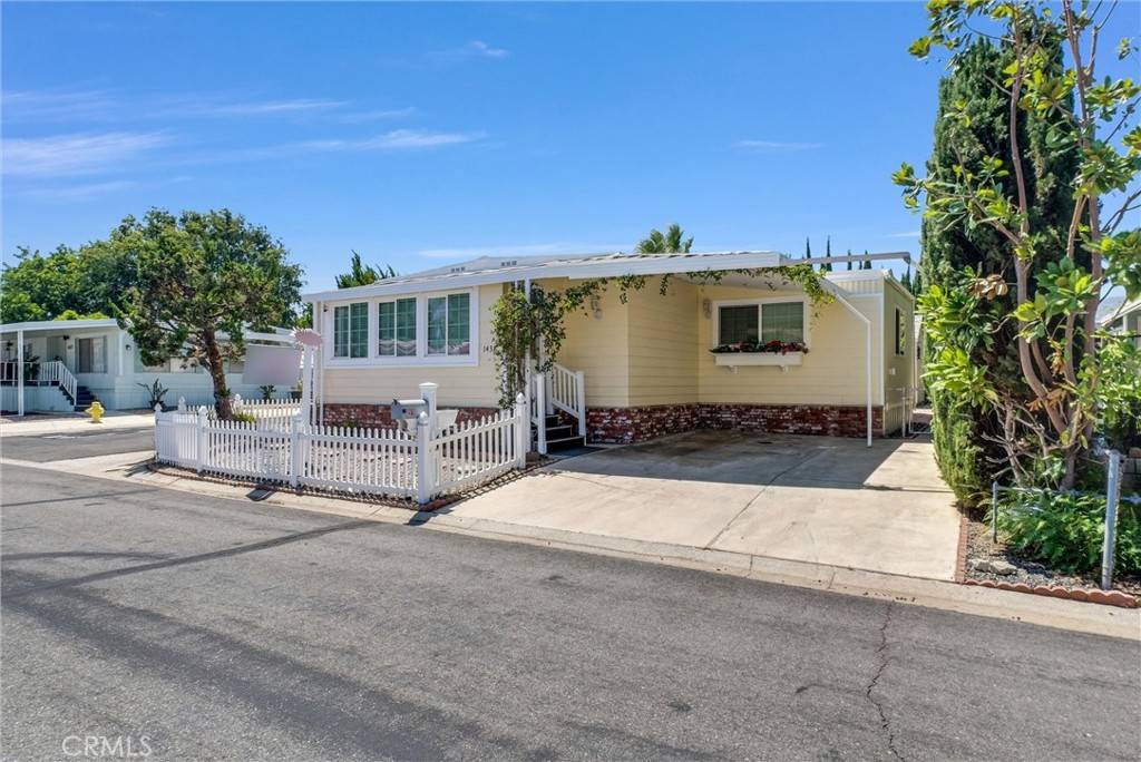 Corona, CA 92882,1438 Shadowglen WAY