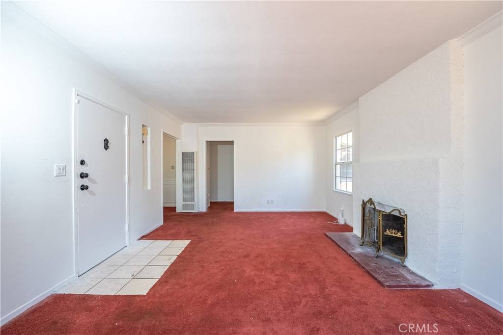 Los Angeles, CA 90043,5659 Valley Glen WAY