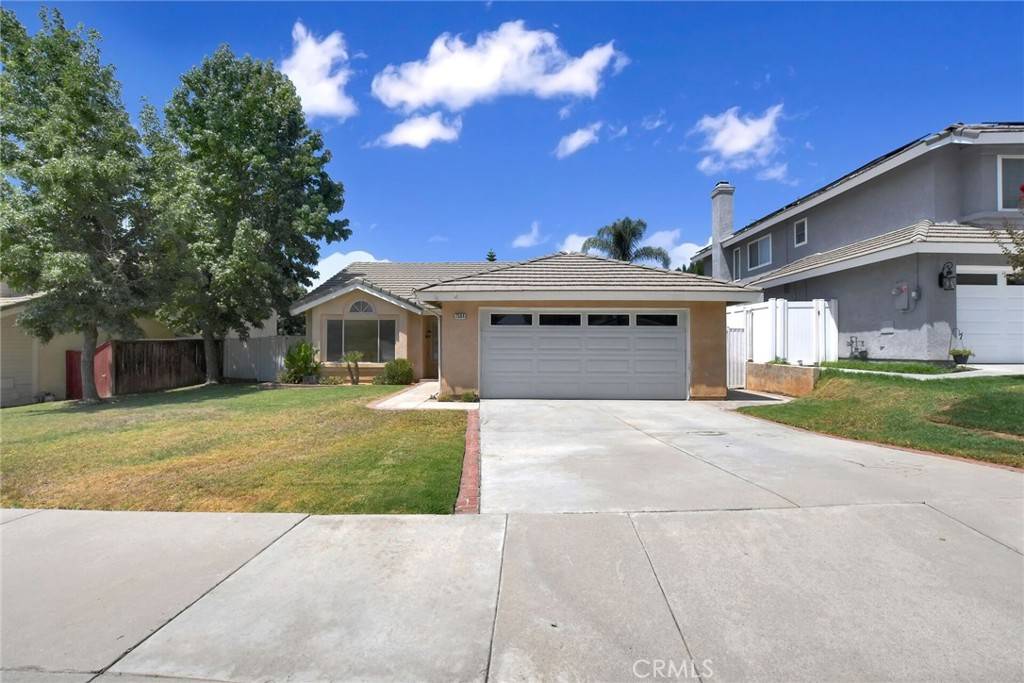 Highland, CA 92346,7564 Rock Crest LN