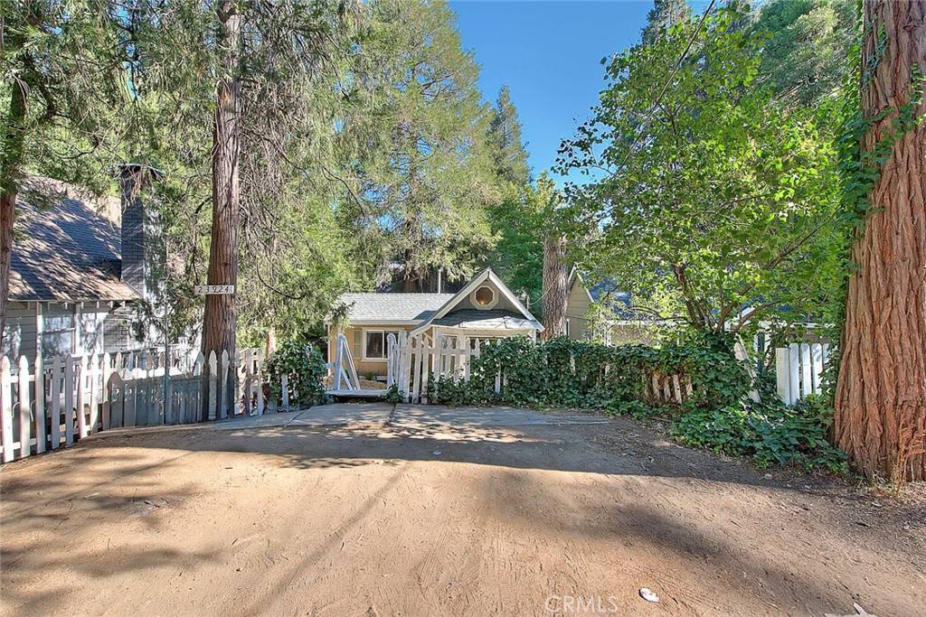 Crestline, CA 92325,23924 Pioneer Camp RD