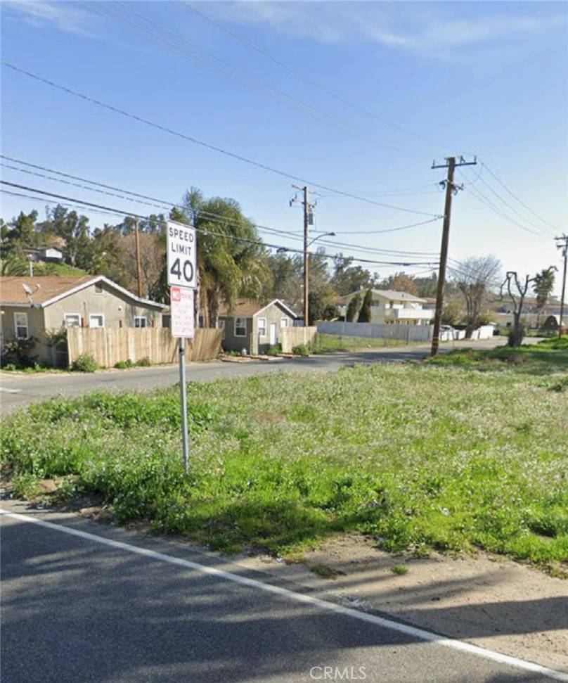 Lake Elsinore, CA 92530,0 lakeshore Dr