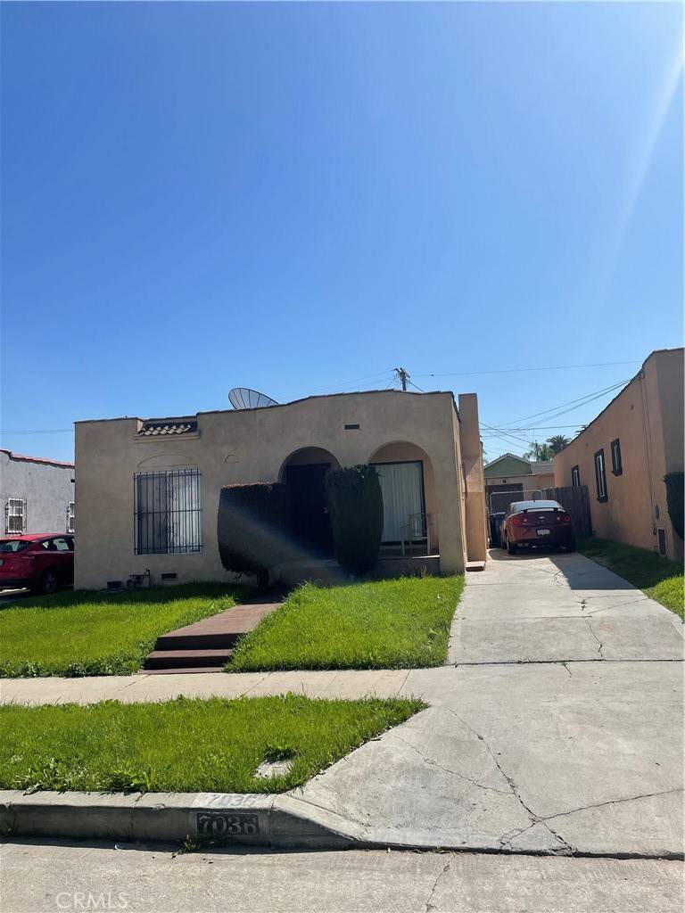 Los Angeles, CA 90043,7036 6th AVE