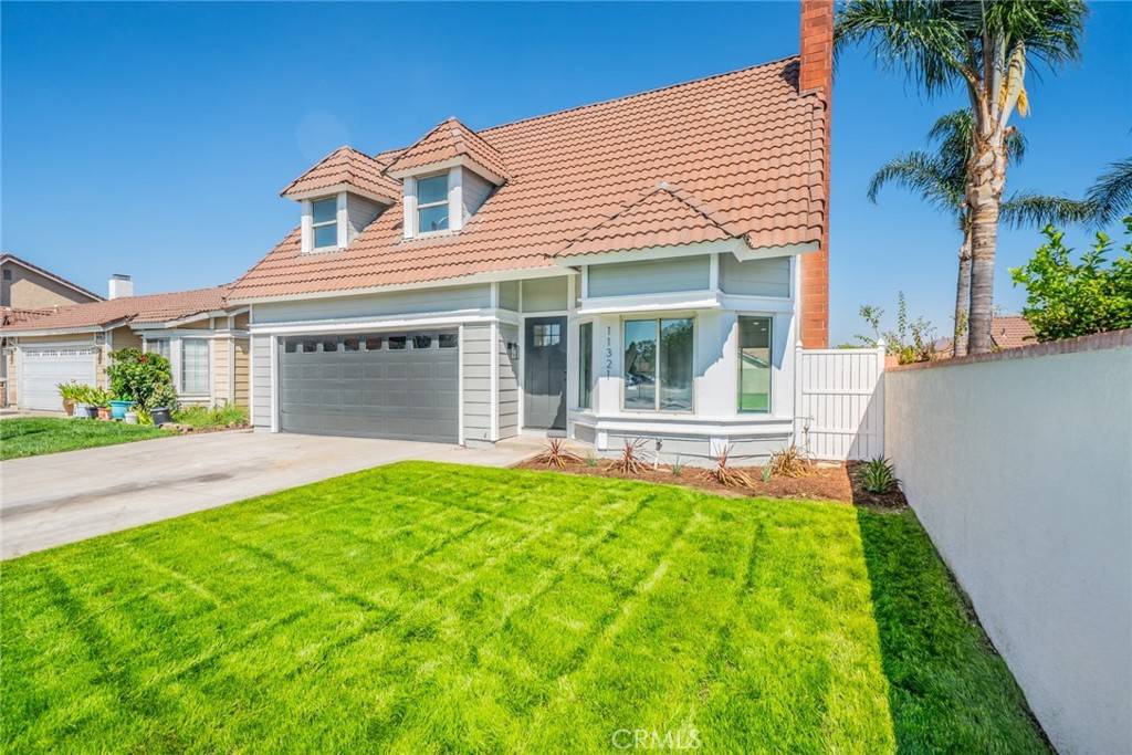 Fontana, CA 92337,11321 Homewood DR