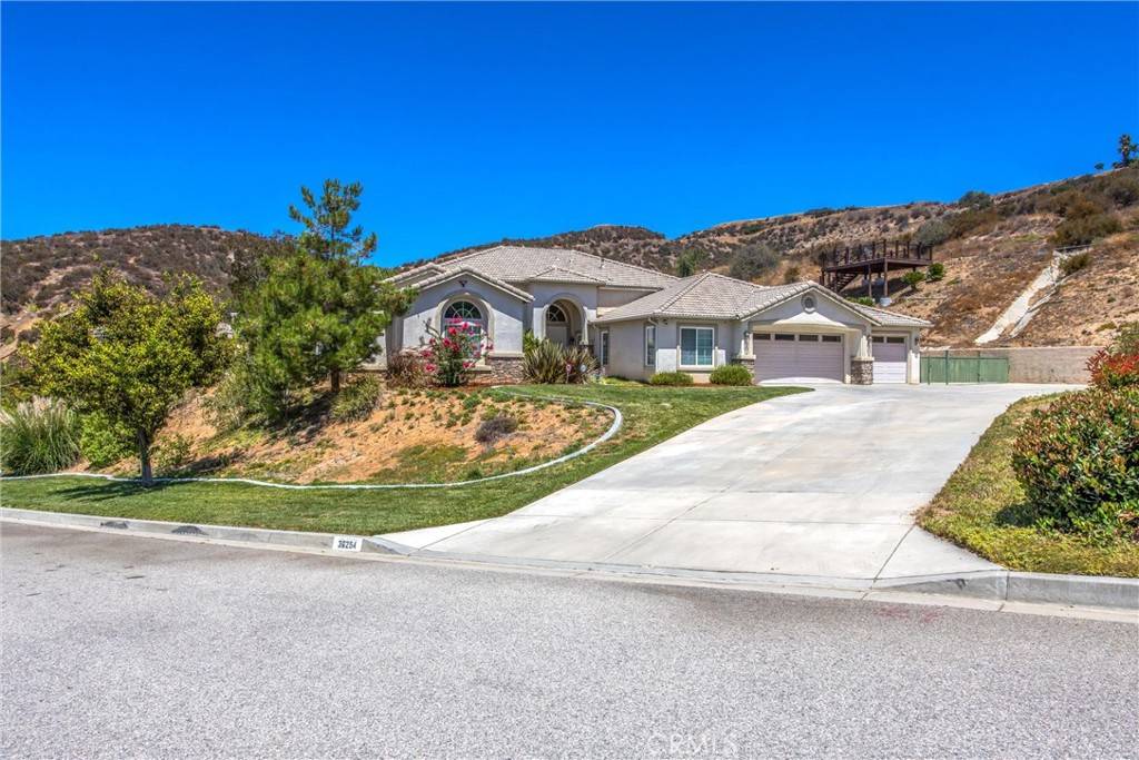 Yucaipa, CA 92399,36254 Poplar DR