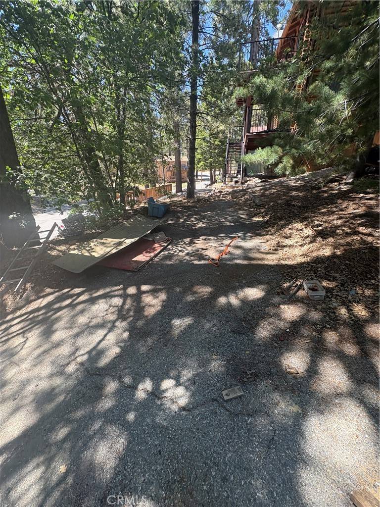 Green Valley Lake, CA 92341,569 Yukon RD