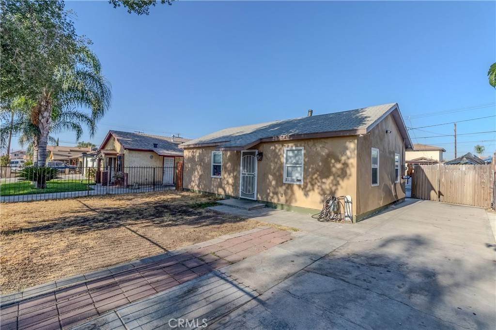 Colton, CA 92324,919 N Illinois Ave