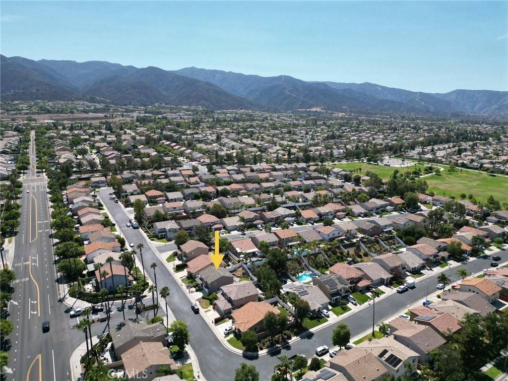 Corona, CA 92881,3348 Redport DR