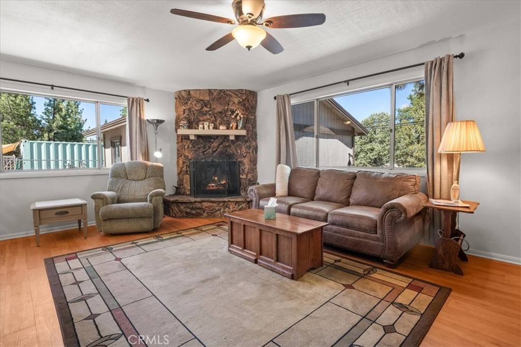 Big Bear City, CA 92314,313 Greenspot RD