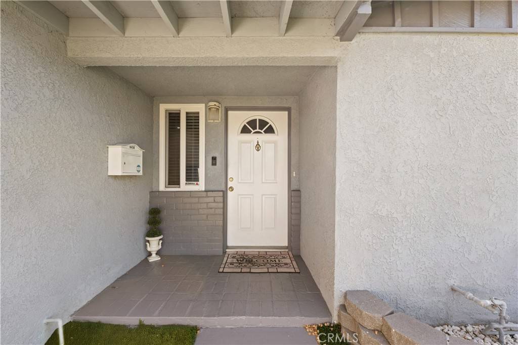Anaheim, CA 92802,1658 W Crone AVE