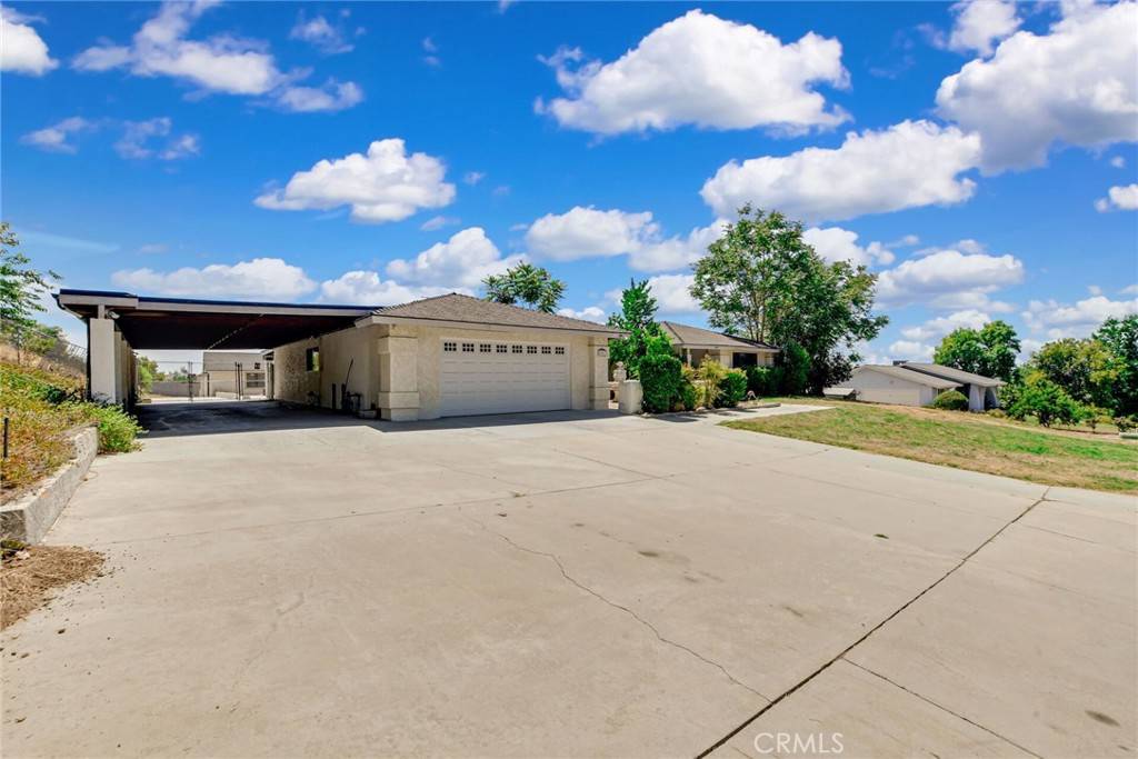 Yucaipa, CA 92399,35823 Avenue Avenue E